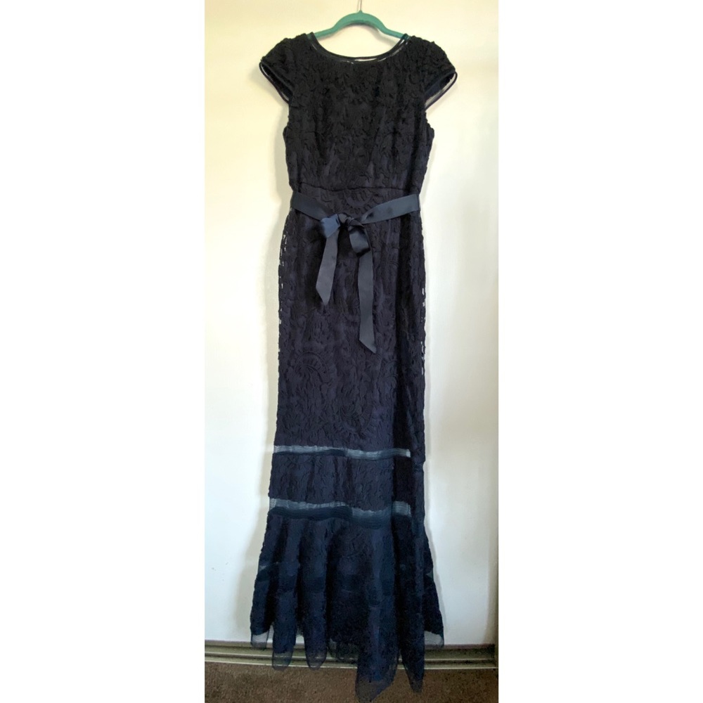 Adrianna Papell gown